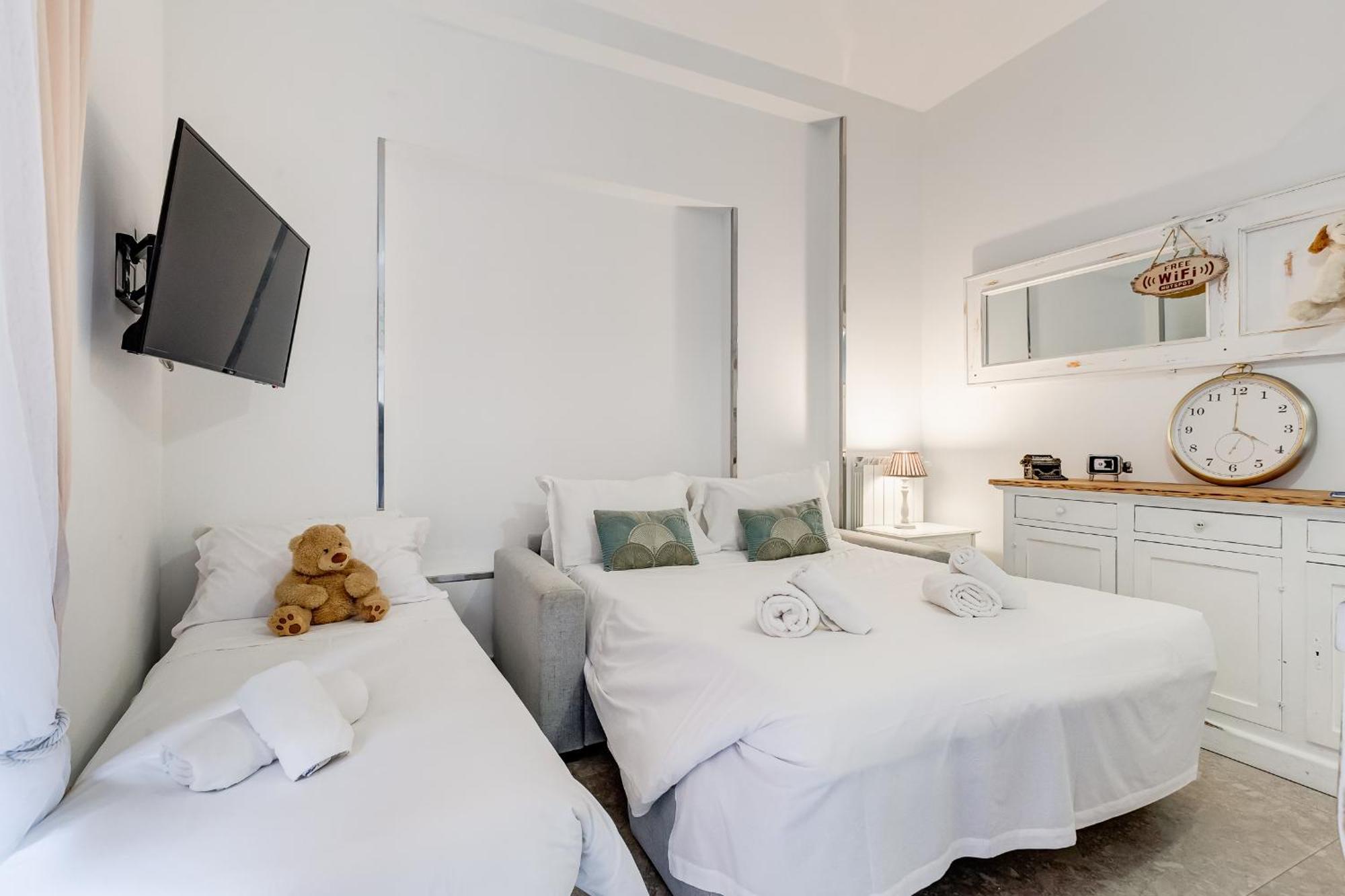 Trevi Fountain - Shabby - Romedreamhome — Photos 3