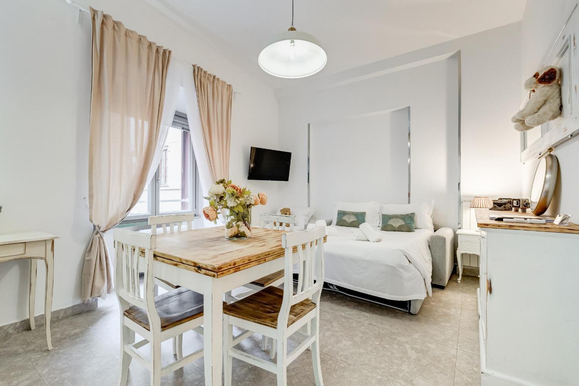 Trevi Fountain - Shabby - Romedreamhome — Photos 1